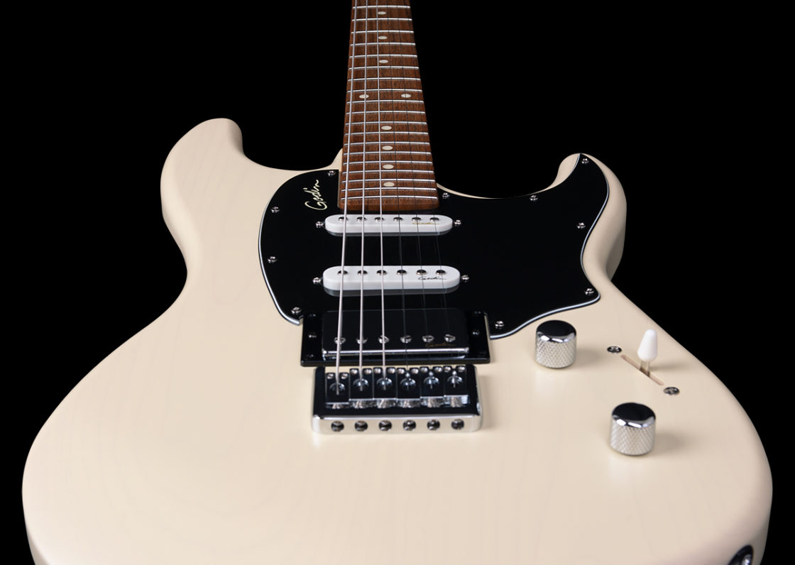 48434_Godin_Session_HT_TCream_perspective2